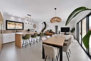  Maison à vendre 7 pièces 193 m²