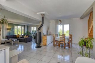  Maison � vendre 8 pi�ces 183 m�