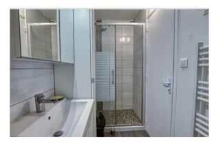  Ferme � vendre 4 pi�ces 65 m� Yevre la ville
