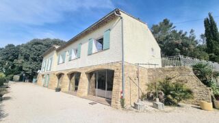  Propri�t�/ch�teau � vendre 10 pi�ces 296 m�