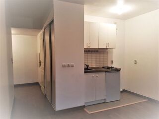  Appartement à louer 1 pièce 33 m²
