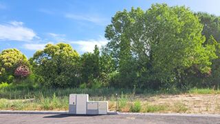  Terrain à vendre 735 m²