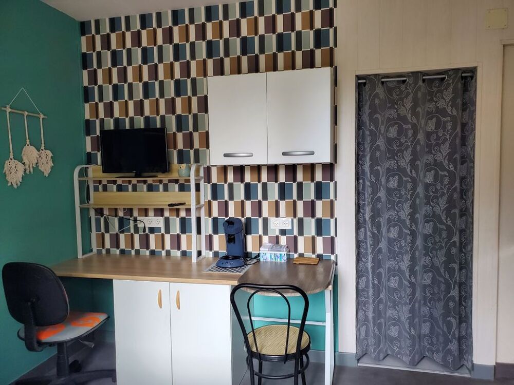 Location Appartement Studio de 20m2 à louer sur Sainte-Suzanne Sainte suzanne