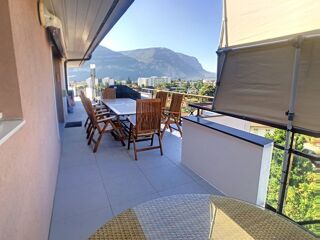  Appartement à vendre 5 pièces 138 m²