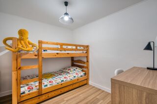  Appartement à louer 2 pièces 53 m²