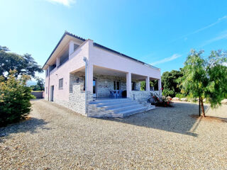  Maison à vendre 7 pièces 215 m²