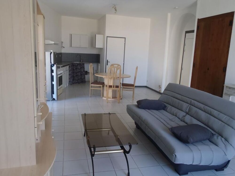 Location Appartement Studio de 40m2 à louer sur Montblanc Montblanc