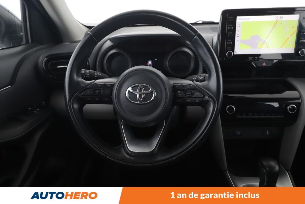 Yaris Cross 1.5 Hybride AWD-i Dynamic Business 116H 2022 occasion 92130 Issy-les-Moulineaux