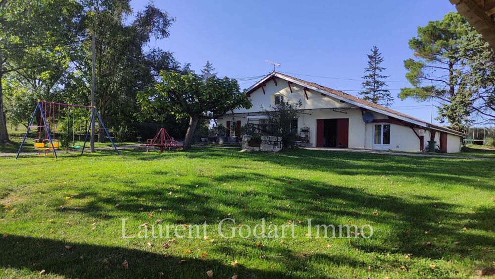 Maison de 230m² avec dépendance sur 5000m²