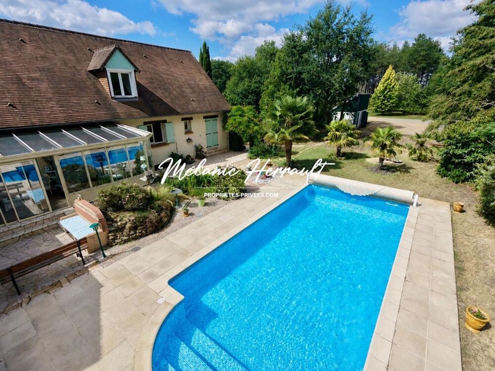 Maison avec piscine - 5 chambres - Challes (72)