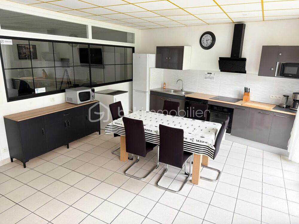 Maison 180 m²  6 chambres