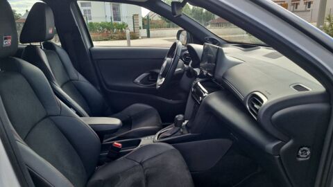 Yaris Cross 1.5 VVT-i 116 Hybrid E-CVT GR Sport - Automatique Entretien 2023 occasion 45200 Montargis