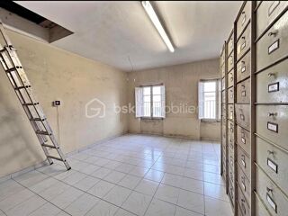  Immeuble à vendre 4 pièces 85 m²