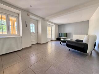  Maison à vendre 6 pièces 2115 m²