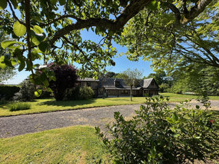  Proprit/chteau  vendre 9 pices 228 m