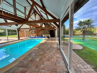  Propriété/château à vendre 7 pièces 309 m²