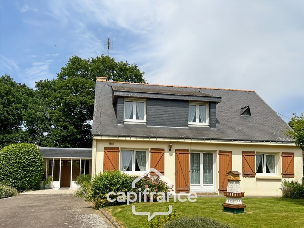 PROPRIÉTÉ AVEC MAISON, HANGAR DE 360 M², NOMBREUSES DÉPENDANCES ET 6 280 M² DE TERRAIN  ENVIRONNEMENT NATUREL À KERFOURN, À PRO