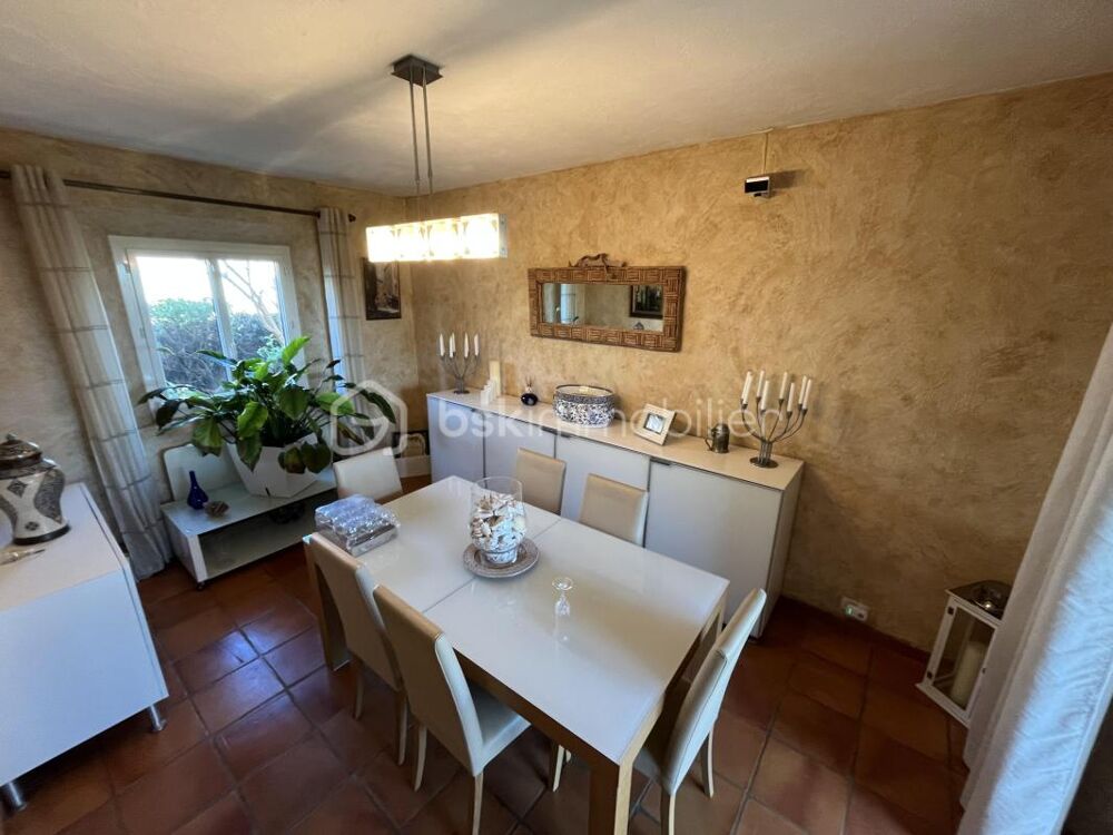 Maison de 180 m² avec vue mer, 3 chambres piscine et cuisine dété sur un terrain de 780 m2