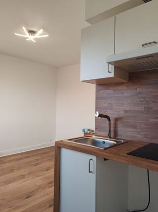  Appartement à louer 1 pièce 26 m²