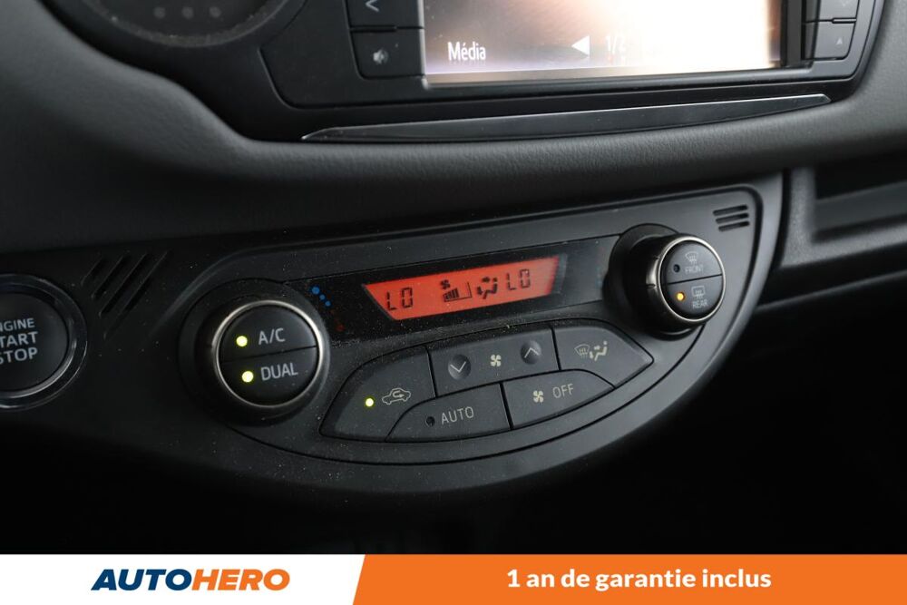 Yaris 1.33 VVT-i Collection 5P 99 ch 2016 occasion 92130 Issy-les-Moulineaux