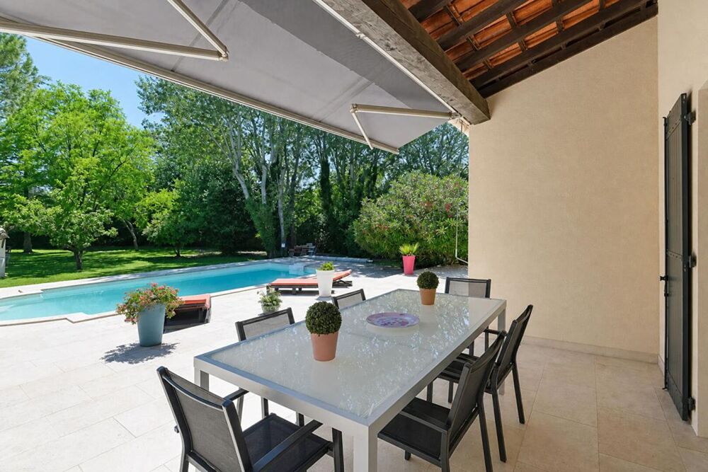 VEDENE VILLA DE STANDING PLEINE DE LUMIERE