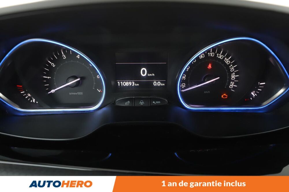 2008 1.2 PureTech Allure 110 ch 2016 occasion 92130 Issy-les-Moulineaux