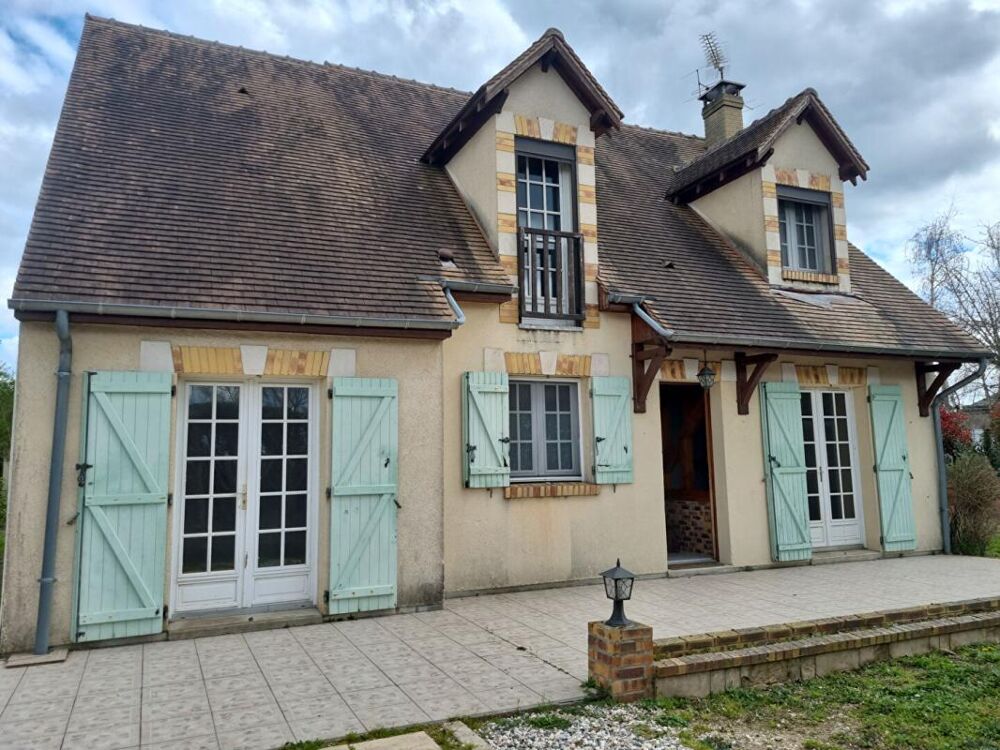 MAISON 4 CHAMBRES et GARAGE DOUBLE