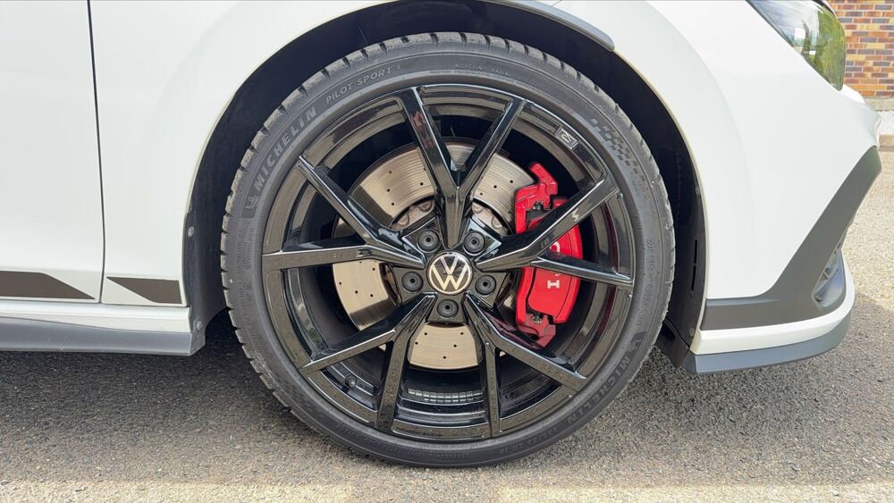 Golf GTI VIII 2.0 TSI 300 DSG7 Clubsport - Automatique Toit ouvra 2023 occasion 91540 Mennecy