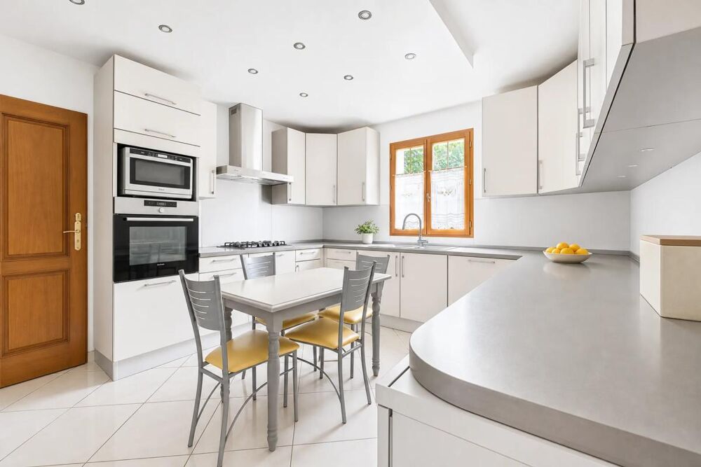 Vente Maison Maison de 6 pièces de 158 m² à Lagny-sur-Marne Lagny sur marne
