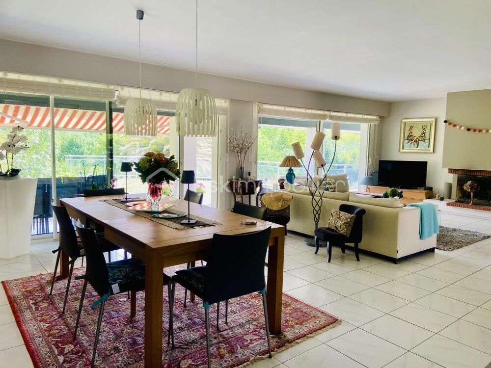 à vendre  Propriété/château Urrugne (64122)