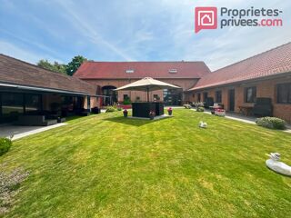  Propri�t�/ch�teau � vendre 15 + pi�ces 570 m�