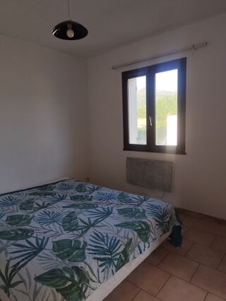  Appartement à louer 4 pièces 60 m²