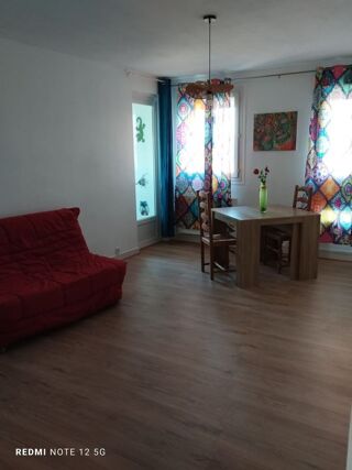  Appartement à louer 3 pièces 71 m²