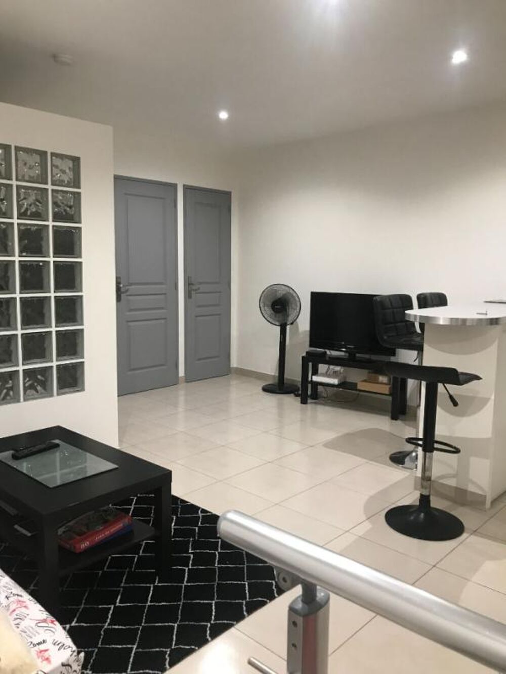 Appartement T1 refait à neuf