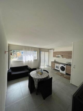  Appartement � louer 1 pi�ce 40 m�