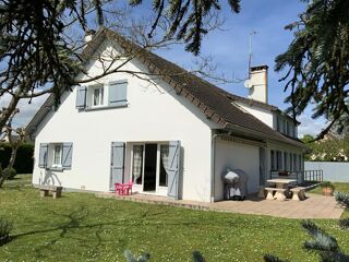  Maison � vendre 9 pi�ces 323 m�