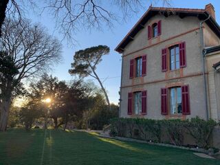  Propri�t�/ch�teau � vendre 9 pi�ces 250 m�