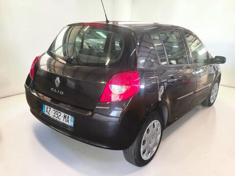 Clio III 1.2 75 EXPRESSION 5P 2008 occasion 06640 Saint-Jeannet