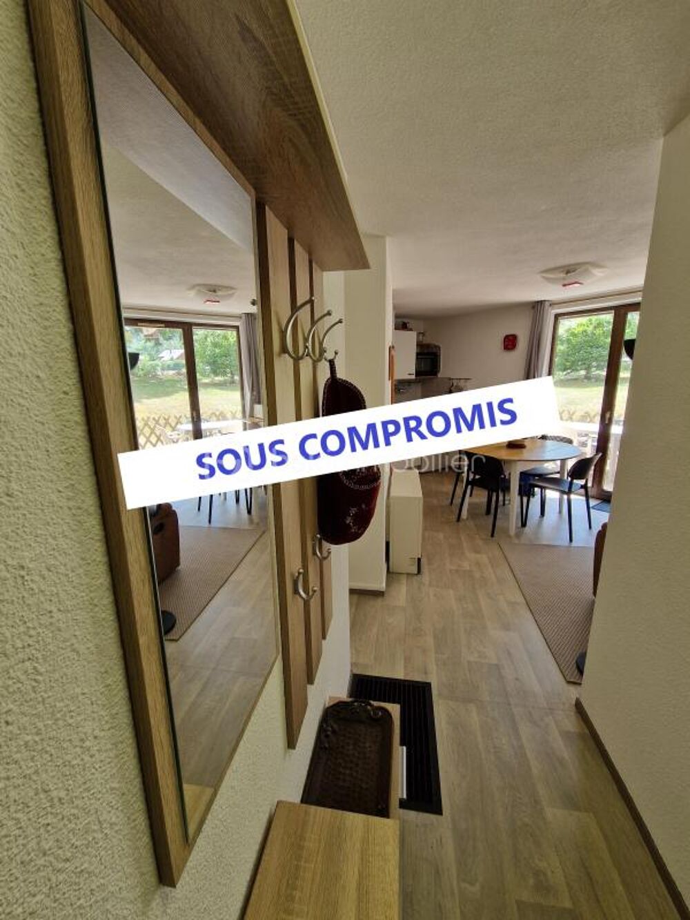 APPARTEMENT 2 PIECES REZ DE JARDIN