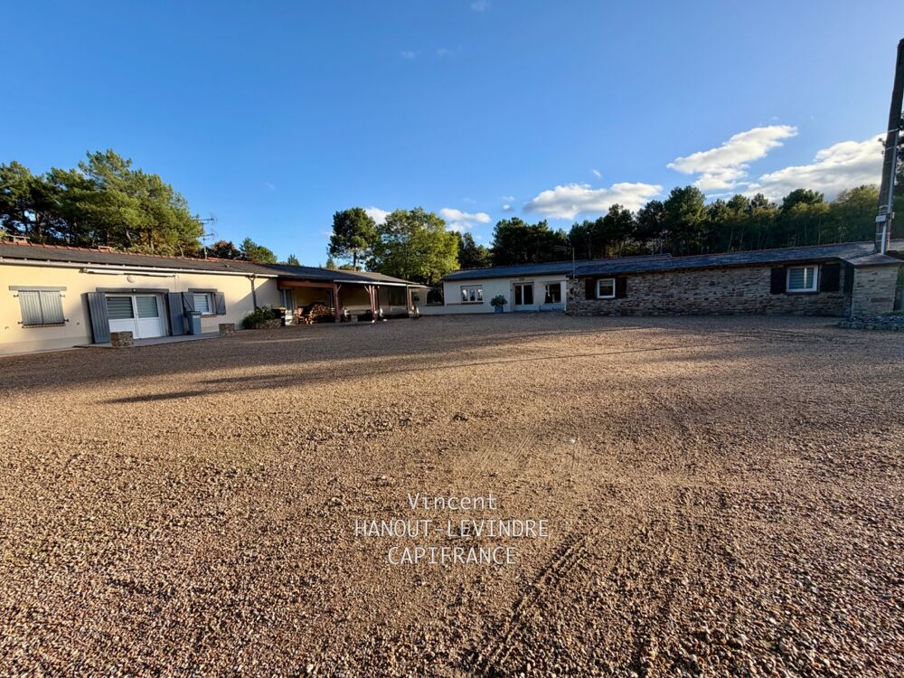 à vendre  Maison Villevêque (49140)
