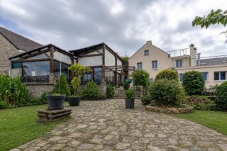  Maison à vendre 10 pièces 350 m²