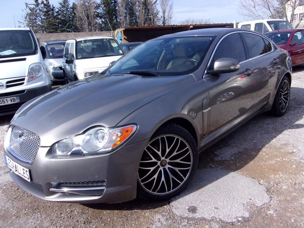 XF 2,7 V6D BI-TURBO 207CV PREMIUM BOITE AUTO 2008 occasion 13510 &Eacute;guilles