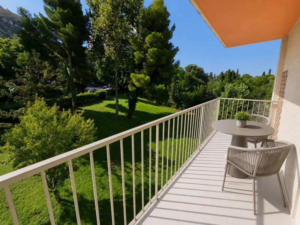 Appartement 6 pièces 111 m² · à Marseille 10 · 111 m² · 260 000 €