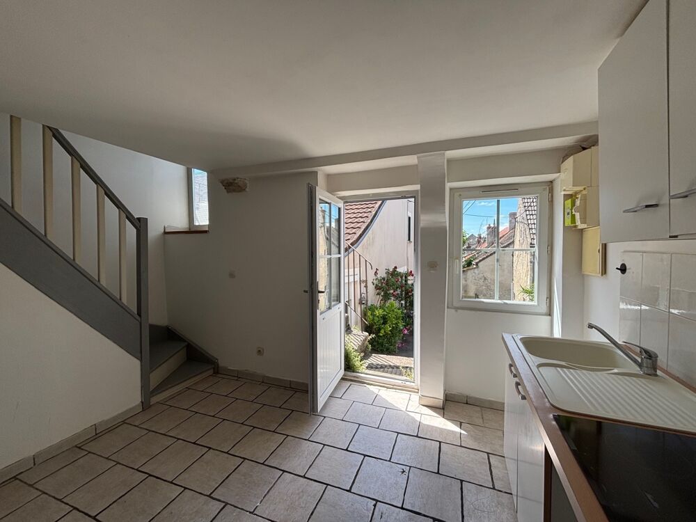 Maison à vendre 2 pièces LA CHARITE SUR LOIRE (58)