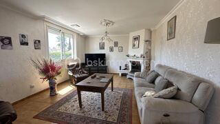  Villa � vendre 9 pi�ces 280 m�