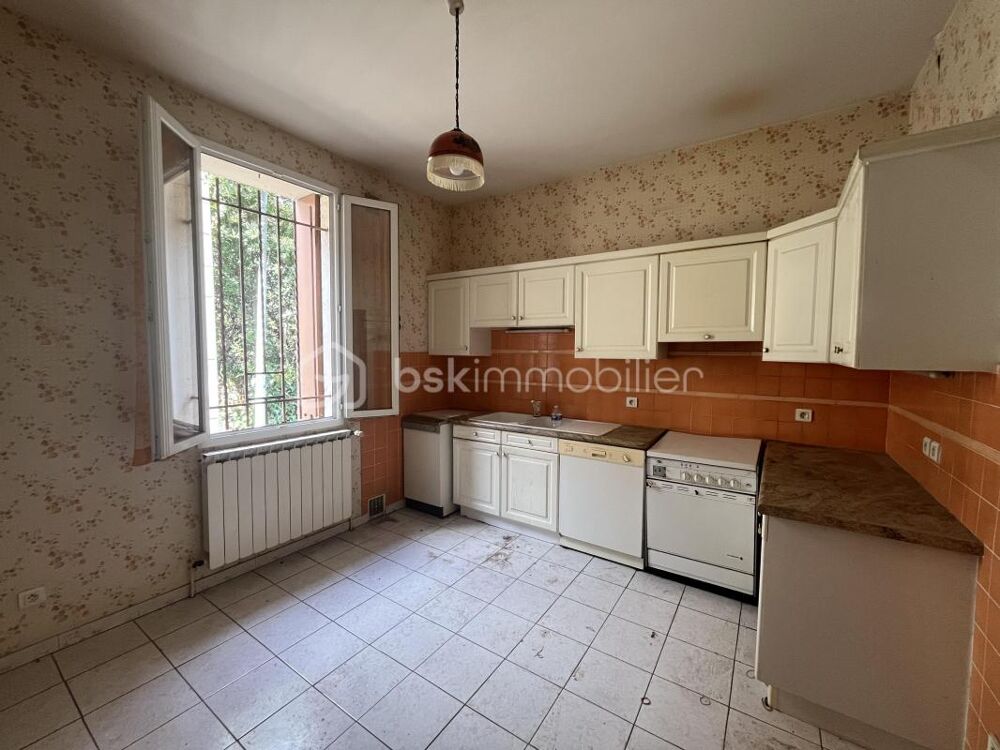 MAISON FAMILIALE AU FORT POTENTIEL