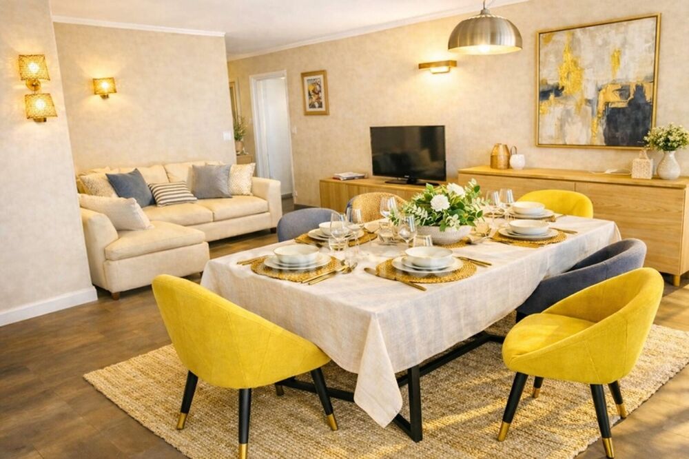 Dernières opportunités de négociation ! Découvrez ce magnifique T4 traversant de 86 m², situé dans une résidence sécurisée avec