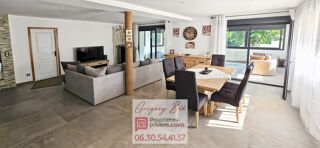  Maison � vendre 9 pi�ces 270 m�