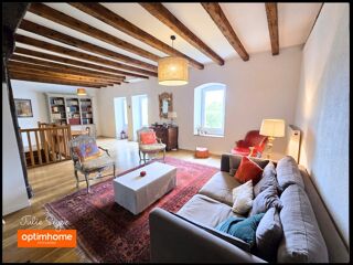  Maison  vendre 9 pices 230 m