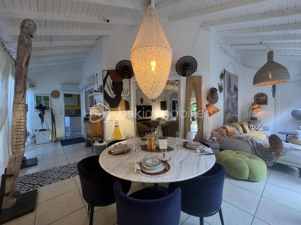 � vendre  Propri�t�/ch�teau Sainte-Anne (97180)